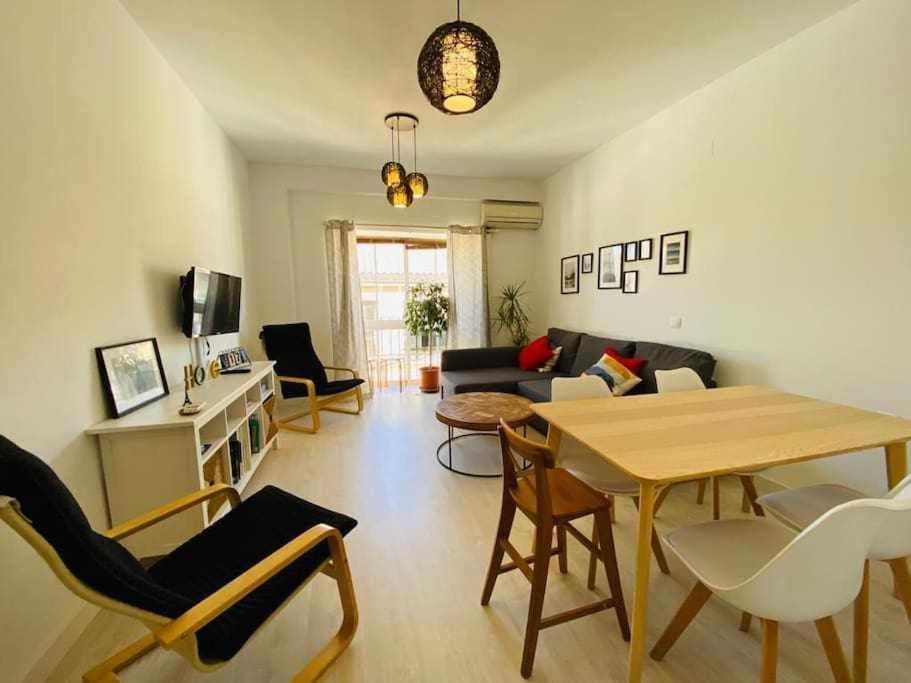 DOS ACERAS - Precioso Apartamento en el Centro Histórico de Málaga Esterno foto